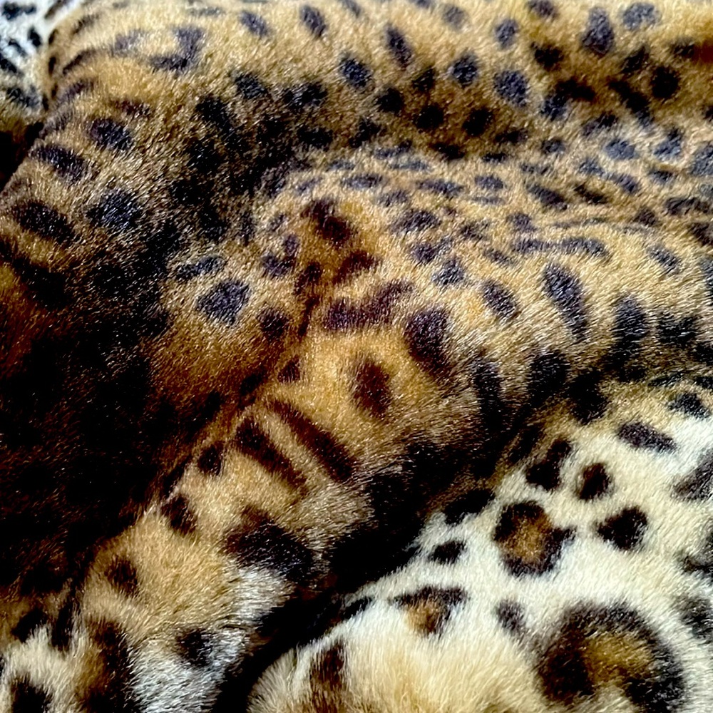 POTTERY BARN  FAUX FUR THROW